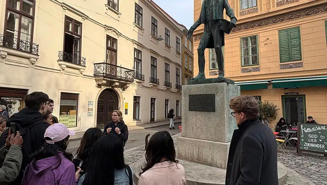 Vienna English Language Tour